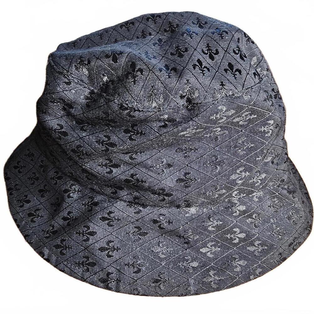 Black Bucket Hat with Fleur-de-Lis Pattern